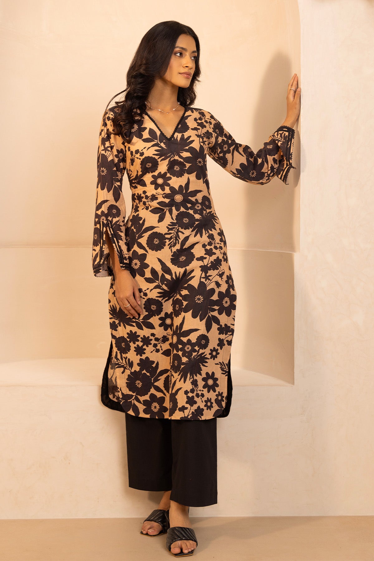 Black Onyx Kurta Set of 2 main image 0