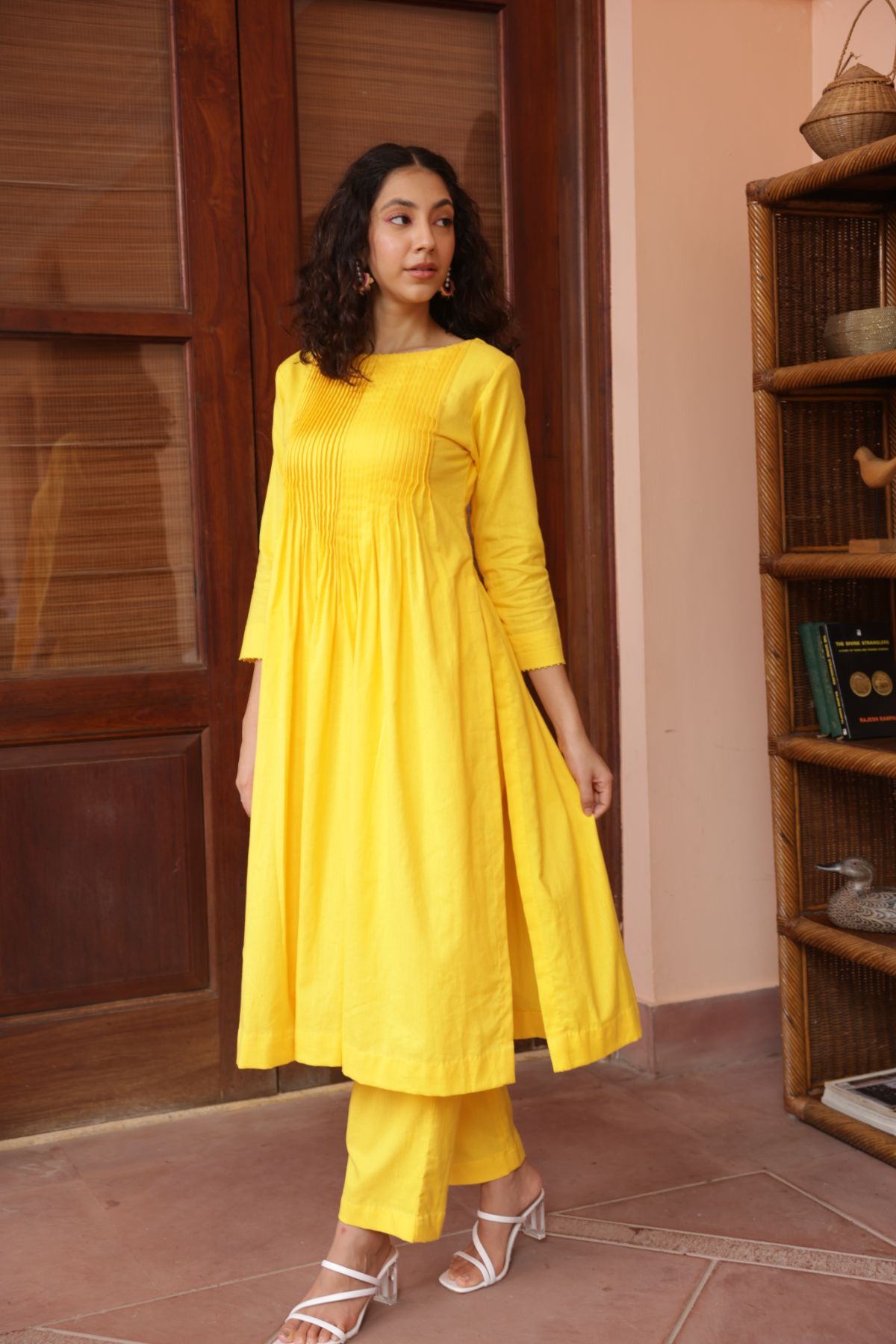 Iris Pants - Yellow