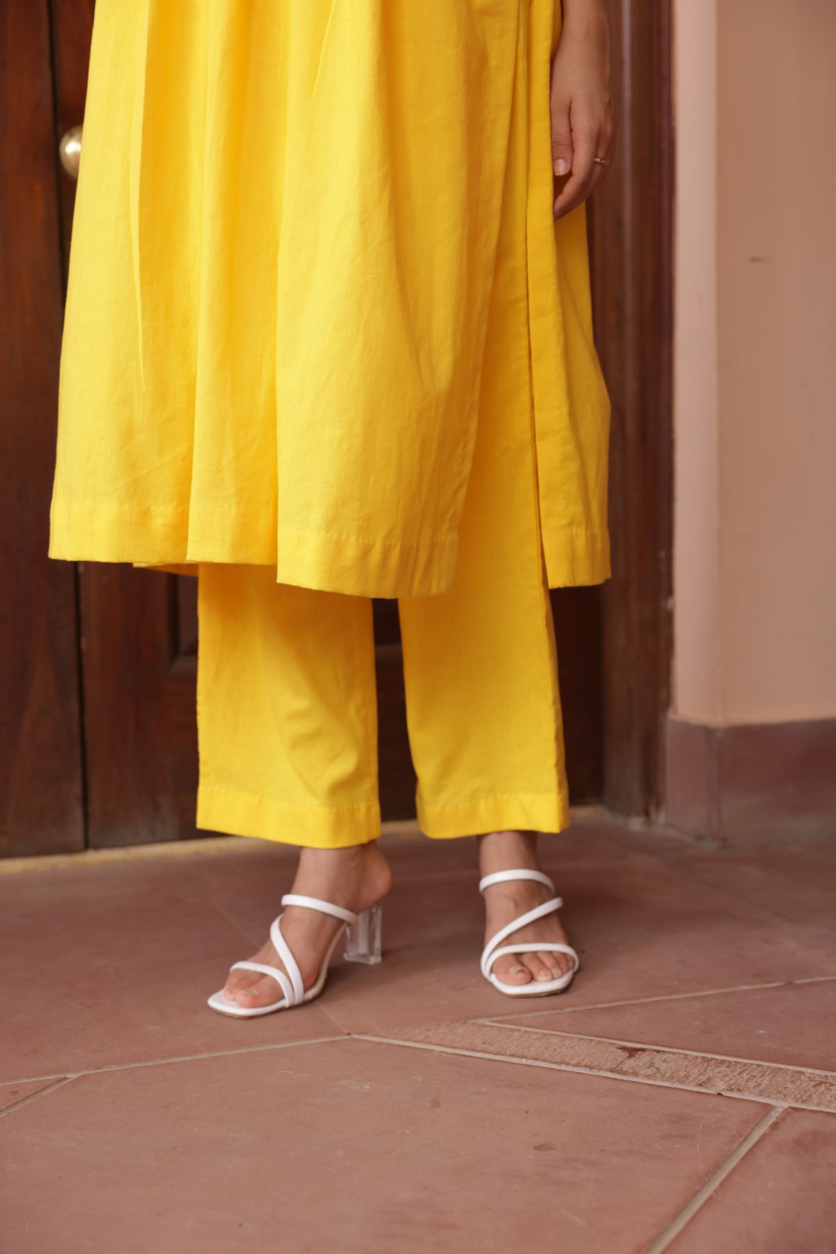 Iris Pants - Yellow
